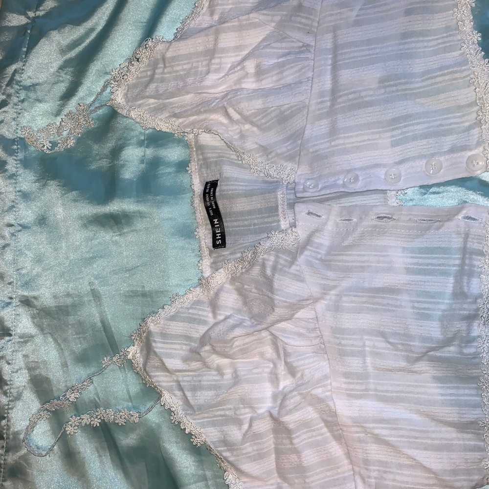 SHEIN white daisy tank top